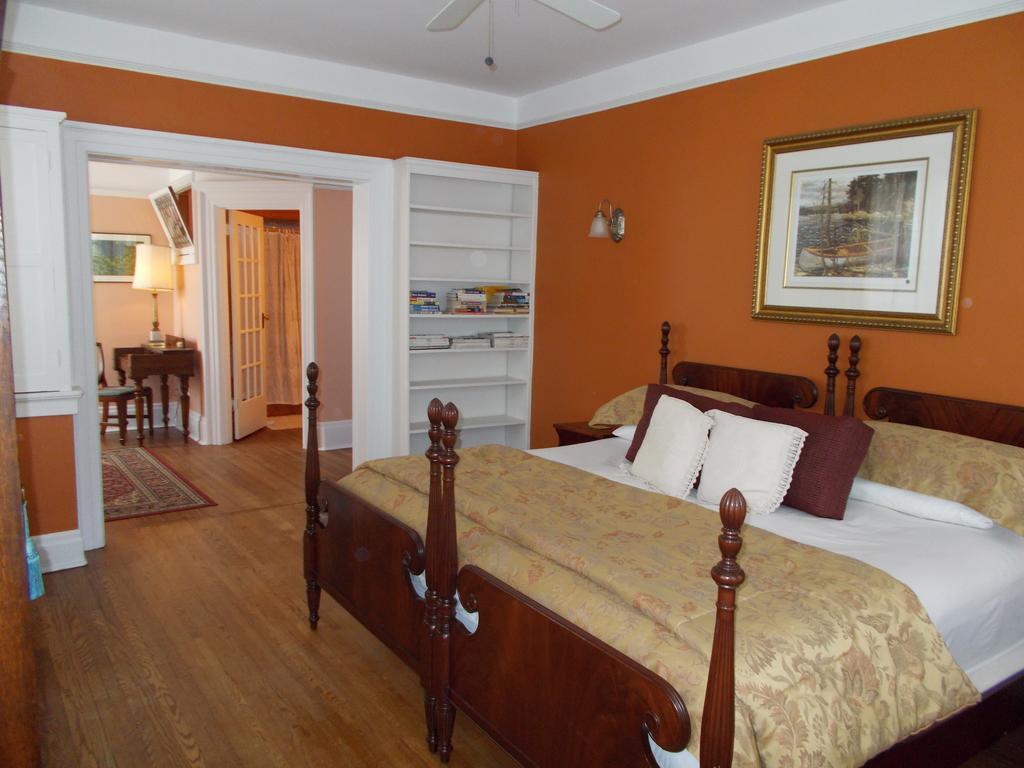 Springbank House Inn Saint Catharines Екстер'єр фото