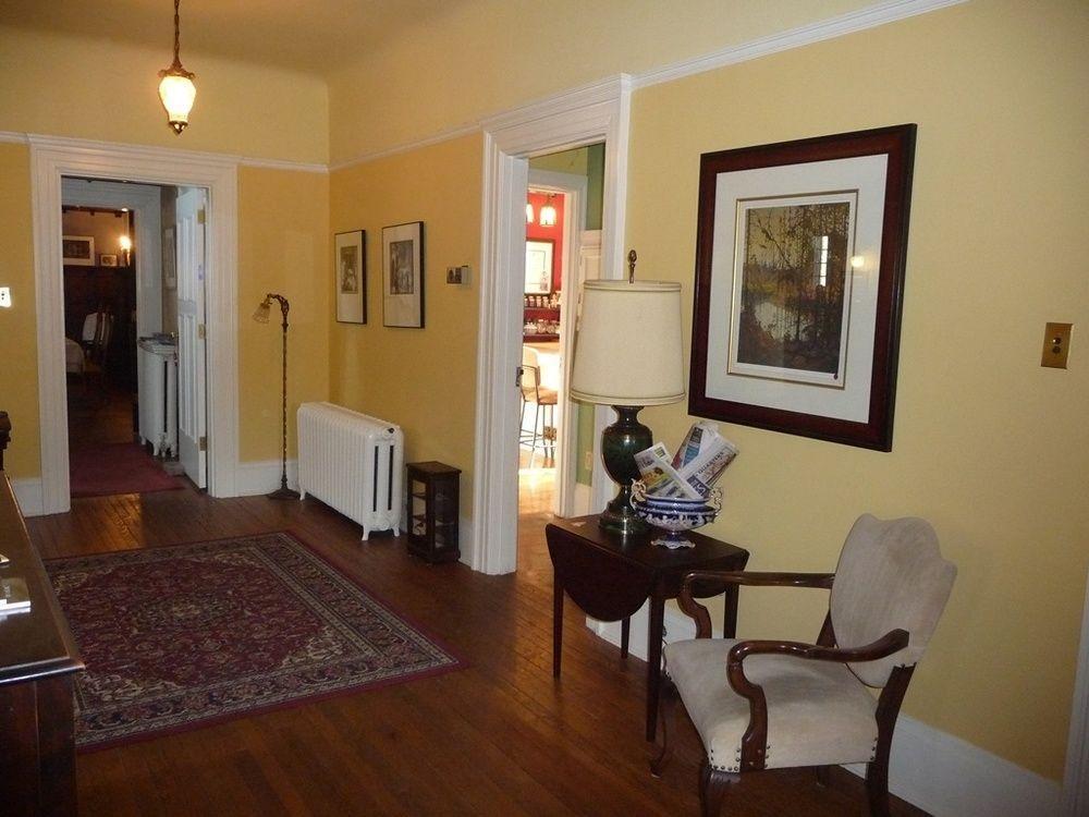 Springbank House Inn Saint Catharines Екстер'єр фото
