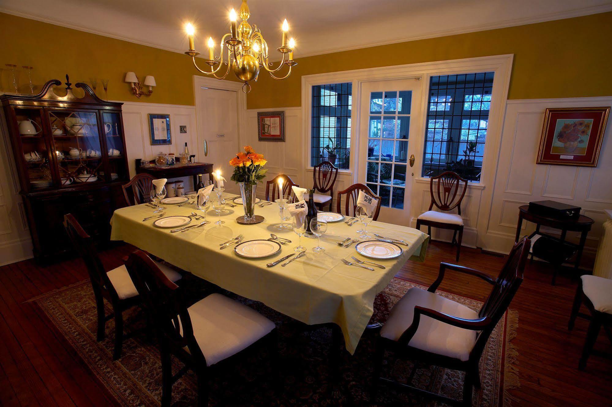 Springbank House Inn Saint Catharines Екстер'єр фото